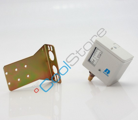 Single Pressure Switch RANCO 016-H 6750 wc A 